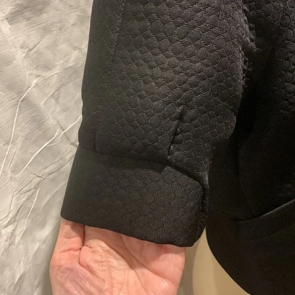 Tulle short sleeved black blazer, Large - Picture 7 of 9